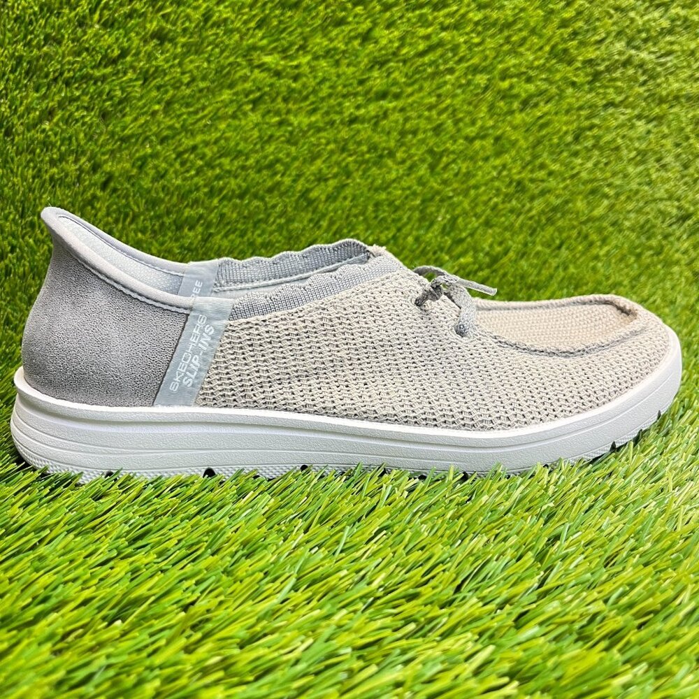 Skechers Venice Coastal Groove Womens Size 7.5‎ Gray White Casual Slip On Shoes